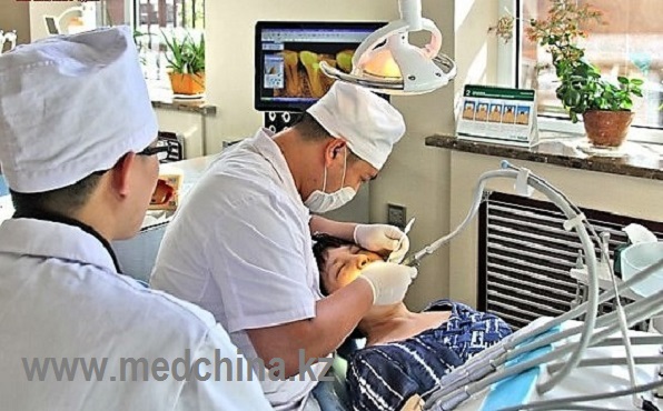 протезирование зубов в Китае